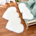 Witte kunstvacht hartvormig vloerkleed, zacht pluche matje voor woonkamer en slaapkamer thuis. - 35*70 / Wit