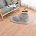 Tapis en fausse fourrure grise en forme de cœur, tapis moelleux pour chambre et salon. - 30*40cm / Cœur Gris Clair