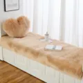 Set cuscino in finta pelliccia e cuscino cuore, morbido tappeto tatami per camera da letto - Kaki