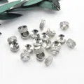 Close-up detail van zilveren zirkonia spacer kralen voor DIY sieraden maken armbanden. - 8mm (Dikte ca. 2.6mm, Gat 3.2mm) / Witgoud