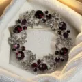 Exquisite rhinestone floral wreath brooch, sparkling purple crystal detail, elegant coat pin. - 5cm (18.8g) / Gray
