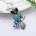 Charmante vintage kristallen uil broche, elegante strass dieren speld voor kledingstukken. - Vintage Zilveren Uil Stijl (0401-4)