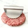 Presse-burger en acier inoxydable pour façonner des steaks hachés, outil de cuisine pratique. - Par défaut