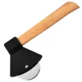 Rouleau a pizza en forme de hache avec manche en bois et lame en acier inoxydable. - Manche en Bois Noir