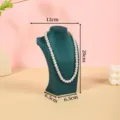 Busto expositor de collares de terciopelo verde oscuro soporte de joyas para escaparate. - Tamaño Mini Altura 19cm / Verde