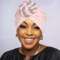 Turbante trenzado bohemio para mujer, pañuelo versátil suave y cómodo gorro oncológico. - Talla única / Rosa
