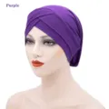 Lila elastische Turban Mütze, stylische Chemokappe und bequeme Alltags Kopfbedeckung Damen. - Einheitsgröße / Lila
