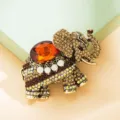 Broche éléphant strass vintage, épingle animal cristal alliage pour accessoire femme. - Café