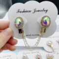 Clip de chal de cristal cárdigan conector de cuello antirreflejos de metal con cadena de perlas. - Estilo Cristal Multicolor Dorado (1623623-4)