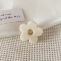 Small white flower hair claw clip, cute resin mini shark clip for half up hairstyles. - Milk White Flower Hair Claw