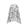 Coperta in pile indossabile e accogliente con stampa di cervo e bottoni per il calore domestico. - Vestaglia / Bianco