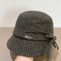 Kariertes Tweed-Fischerhut für Damen, Herbst Winter stilvoller Becherhut mit Schleifendetail. - M (56-58cm) / Kaffee und Schwarz Karo