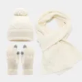 Detalles del cálido gorro de punto de invierno, la bufanda acogedora y los guantes táctiles set. - Blanco