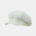 Vista dettagliata del grazioso berretto a quadri con ricamo di limoni, ideale per l'estate. - Taglia unica / Cappello newsboy