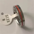 Edelstahl Ring fuer Damen Herren schmaler Band mit roter Emaillierung minimalistischer Schmuck - Silber Orange