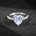 Bague de fiançailles en zircone cœur pour femmes, anneau scintillant argenté variante de style. - Taille 5 / Blanc