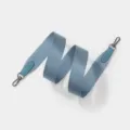 Correa de repuesto para bolso de nylon tejido azul con extremos de cuero y ganchos metálicos. - L80cm A3.8cm / Azul Cierre de Plata Antigua