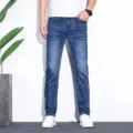 Heren blauwe stretch denim jeans casual rechte fit comfortabele zomer broek stijl - 28 / Bottoms / Donkerblauw