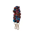Λεπτομερής άποψη του λουριού μπρελόκ scrunchie με τύπωμα πολυτελούς μεταξωτού μαντηλιού. - Στυλ Βίντατζ Τυπωμένο (B400-L)