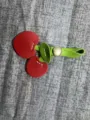 Niedlicher PU-Leder Kirsche Frucht Taschenanhänger Schlüsselanhänger, stilvolles rotes grünes Etui. - Spezieller Rot-Grüner Stil (B420-9)