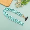 Mattes blaues Acryl Kettenarmband für Handyhülle oder Tasche, stylisches Accessoire. - Langer Stil / Rotkehlchen Blau