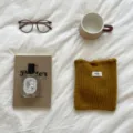 Koreanischer Stil süße Strick Handytasche Senfgelb Mini Wolle Umhängetasche mit Label - Handgewebter Stil (AL824114714403) / Kurkuma