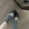 Transparente Pünktchen-Spitzen-Beinwärmer Frühlingssommer dünne Ripp-Stapelsocken JK Lolita - Einheitsgröße / Grau