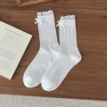 Süße weiße Damensocken mit Spitzenborte und süßer Schleife, atmungsaktives Mesh-Design. - Einheitsgröße / Weiß