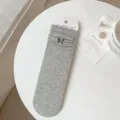 Graue Socken mit Schleife für Damen, süßer Ballet Stil Strickstrümpfe, bequeme Freizeitkleidung. - Einheitsgröße / Hellgrau