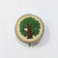 Handgefertigter dekorativer Saatperlen Baum Taschenspiegel und Pillendose Detailansicht. - Üppiger Grüner Baum Stil (4)