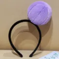 Kreatives Plüsch Stirnband mit lila Ball Design, süßes Haaraccessoire für Party und Cosplay. - Lavendel Lila - Tennis Stil