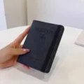 Funda para pasaporte de cuero PU negro con banda elástica cartera de viaje RFID segura - Negro