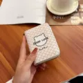 Porte-cartes matelassé compact, mini portefeuille en cuir PU beige avec fermeture éclair. - Ours Blanc