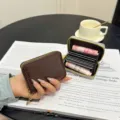 Γυναικεία θήκη καρτών με φερμουάρ πολλαπλών θέσεων δερμάτινο μικρό πορτοφολι για κέρματα - Μοτίβο Κροκοδείλου Καφέ