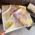 Élégant carré de soie à imprimé floral pour femmes, foulard élégant et châle de protection. - FG355-1