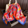Foulard carré en soie à imprimé abstrait coloré, élégant châle de cou pour femme. - FG350-4