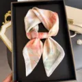 Elegant carre de soie imprime floral artistique pour femme foulard et bandeau chic - FG351-1