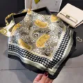 Carre de soie synthetique 70cm foulard chic motif pied de poule floral elegant cou - FJ960-6 Café