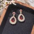 Eleganti orecchini pendenti in zircone rosso placcati in oro, gioielli di cristallo per donne. - Orecchini a lobo / Oro - Pavé Rubino Goccia