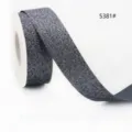 Dunkelgraue Glitzerband-Rolle für Geschenkverpackung, Blumenarrangements und DIY Basteln. - Dunkelgrauer Stil (5381#) / Breite 10mm x Länge 45m