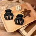 Matte black mini hair claws, minimalist claw clips for cute buns and kids' hairstyles, 2pcs. - Large (1 Pc)