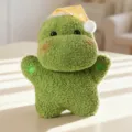 Lindo peluche de dinosaurio verde con gorro de dormir amarillo, juguete de peluche suave niño. - Dinosaurio