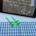 Green plastic bow hair clips for girls, cute side bangs clips children fashion accessories - Bow-Green