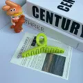 Matte green cross hair claw clip, cute macaron color small shark clip for bangs and styling. - 11cm Cross / Green