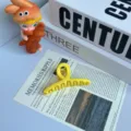 Macaron yellow matte cross hair claw clip, cute small shark clip for bangs and hairstyles. - 7.1cm Cross Style / Yellow