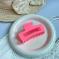 Fermacapelli quadrato rosa vivo opaco minimalista coreano per styling elegante e uso quotidiano. - Pinza Quadrata / 8 cm Medio / Rosa