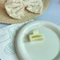 Molla per capelli quadrata gialla opaca stile coreano minimalista per un'acconciatura elegante. - Pinza Quadrata / 4CM Piccolo / Bianco