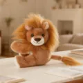 Süßes magnetisches Löwen Plüschtier, weiche Stofftier Puppe als Deko und Kühlschrankmagnet. - Löwe
