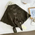 Chal triangular de ganchillo verde oscuro, pañuelo calado de punto retro elegante para mujer. - 140*42cm / Marrón