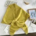 Κίτρινο πλεκτό τριγωνικό σάλι για γυναίκες, ζεστή μοντέρνα χειμερινή κάπα περιτύλιξης. - 150*40cm / Κίτρινο